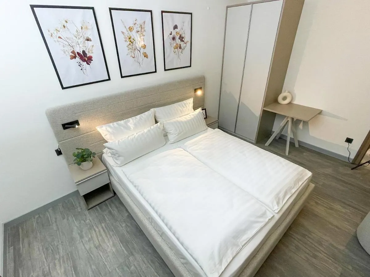 Arus Hotels Hamburg 0*,